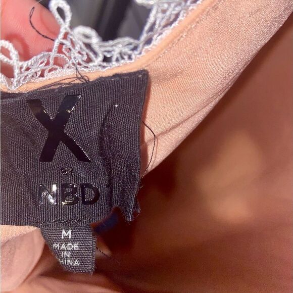 X by NBD Paris Dress in Blush with white trim EUC - Picture 9 of 11